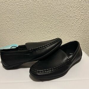 Boys Sonoma Black Loafers Slip-On Timeless Design
